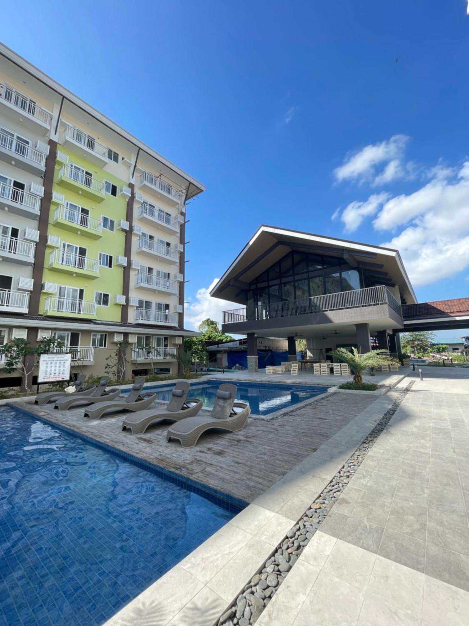 Travelers Delight Amani Grand Resort Residences 3-5Mins From Airport Lapu-Lapu City Exteriér fotografie